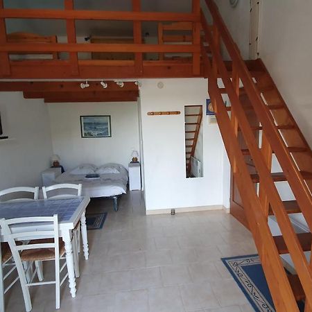 Studio-Mezzanine Dans Villa Cagnes-sur-Mer Luaran gambar