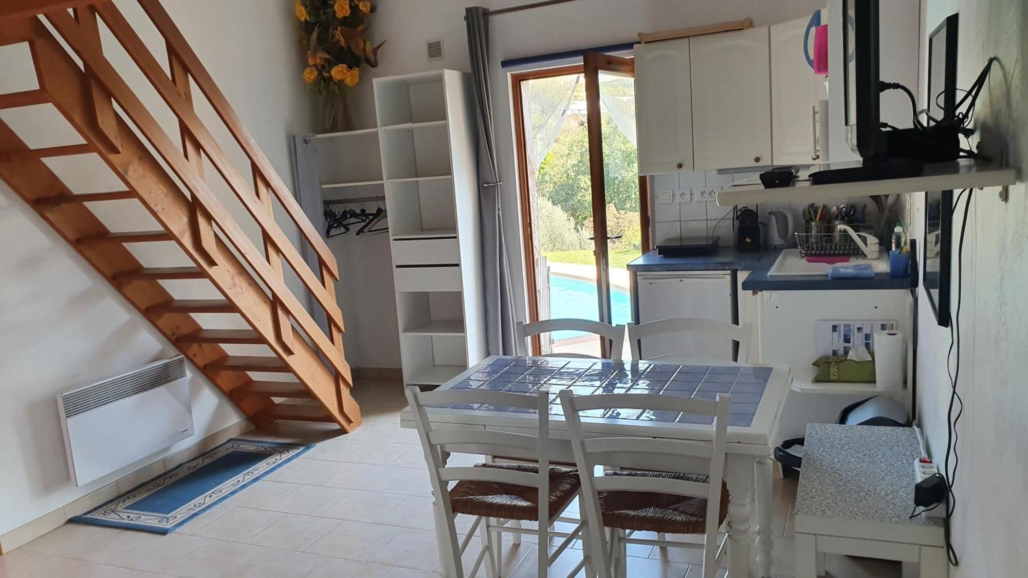 Studio-Mezzanine Dans Villa Cagnes-sur-Mer Luaran gambar