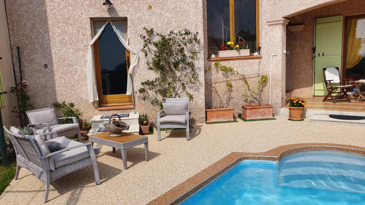 Studio-Mezzanine Dans Villa Cagnes-sur-Mer Luaran gambar